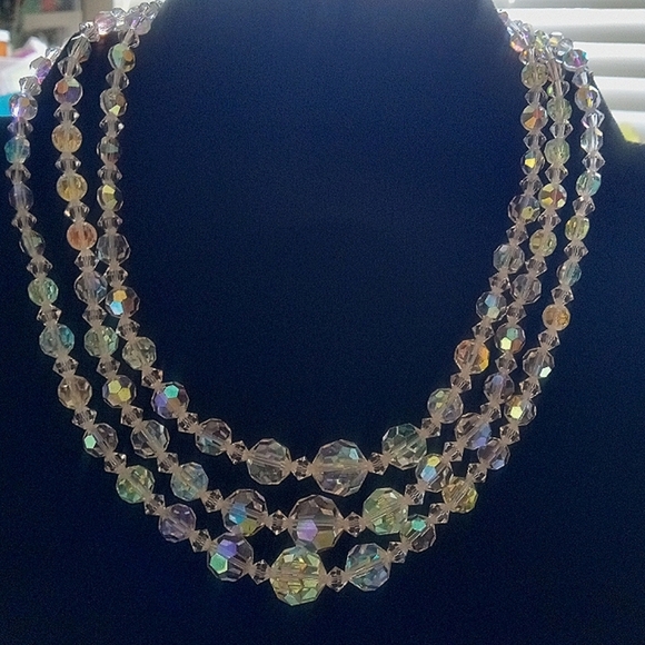 Triple Strand Necklace Aurora Borealis Vintage Crystal Graduated Beads 14-15.5" - Picture 2 of 6